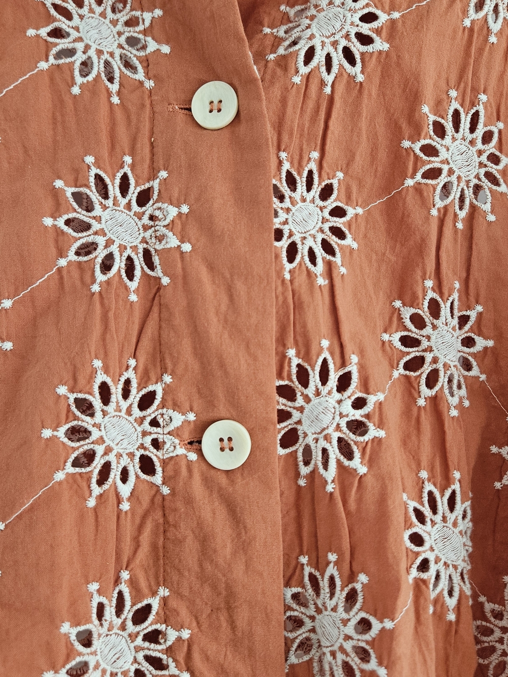 THEKorner Rust Orange Eyelet Embroidered Cropped Button Up Blouse Size S Boho - Picture 3 of 4